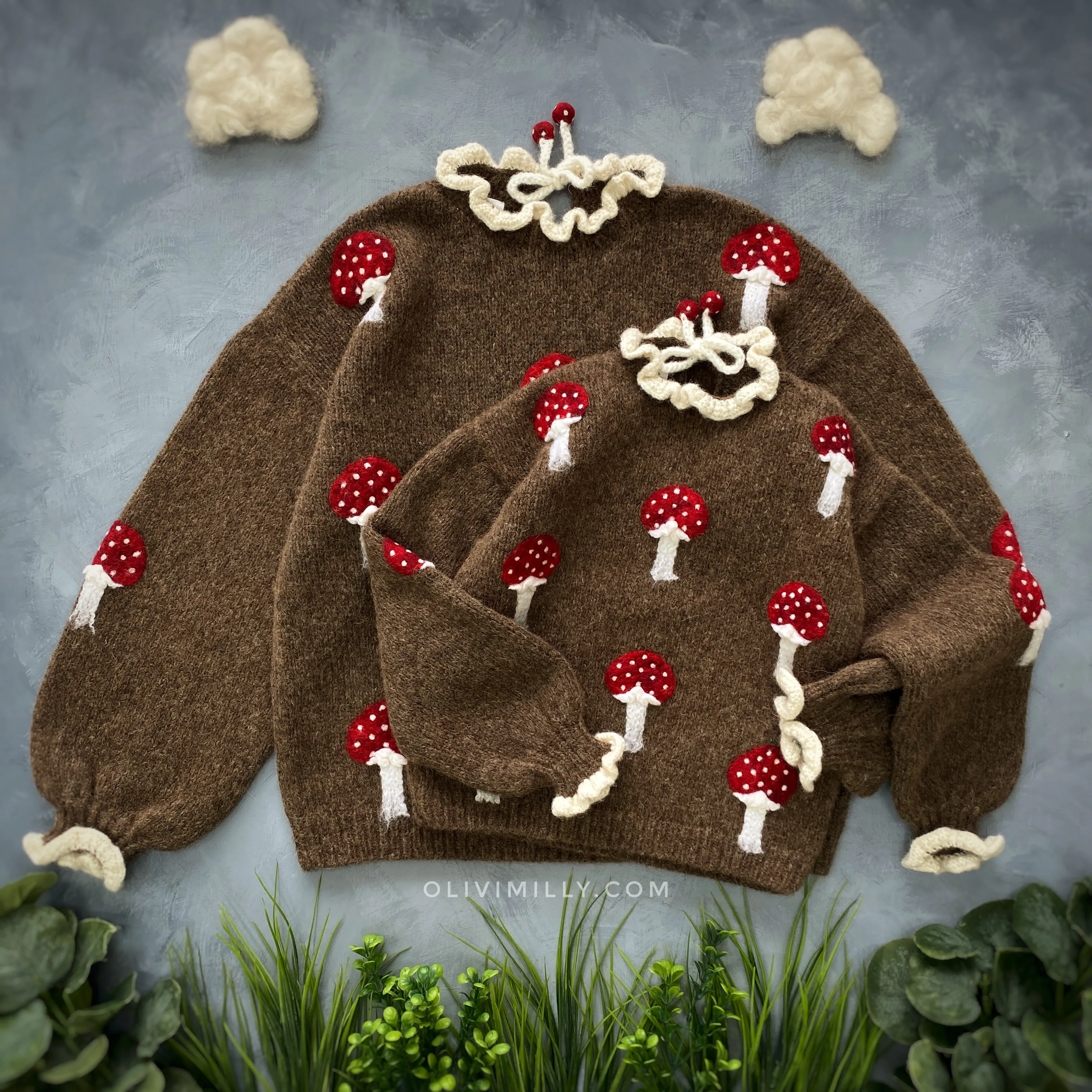 Adult Mushrooms pullover | Brown