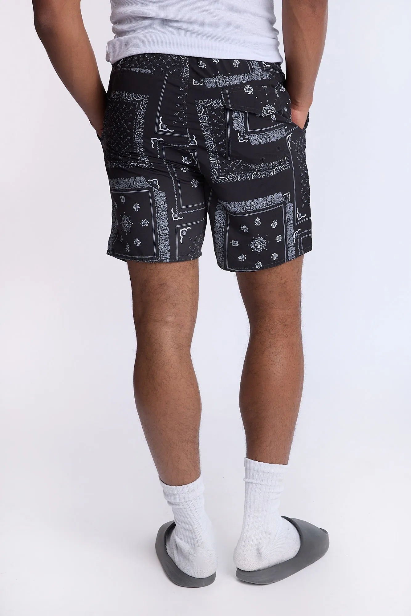 Arsenic Mens B&W Bandana Print Beach Shorts