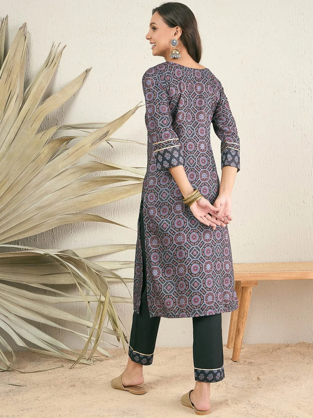 Women Black Ethnic Motifs Yoke Design Regular Straight Kurta With Trouser